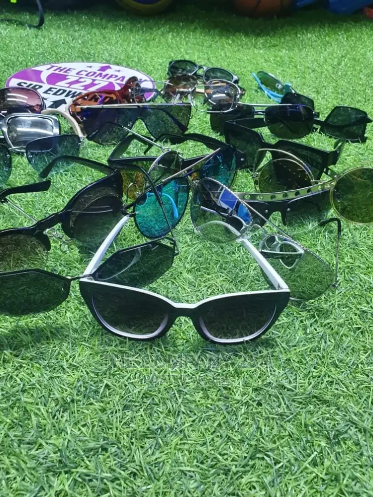 High Quality Designer Frames Sun Glasses Sunniez