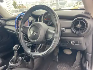 Mini Cooper 2015 Blue