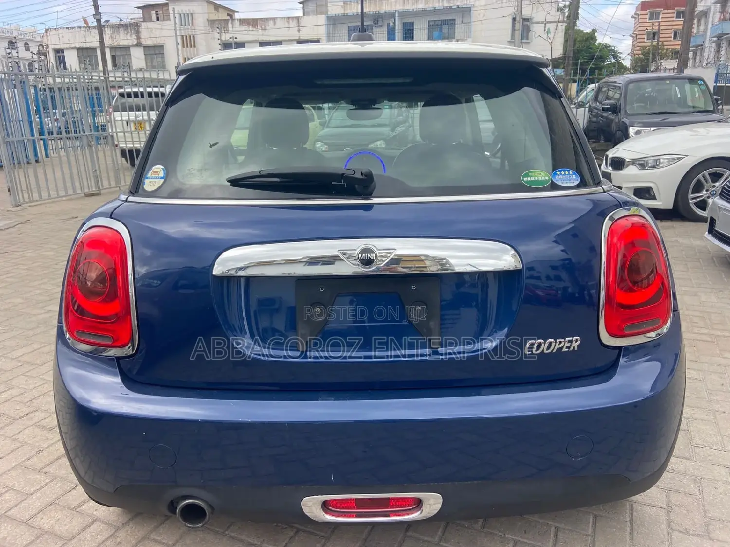 Mini Cooper 2015 Blue