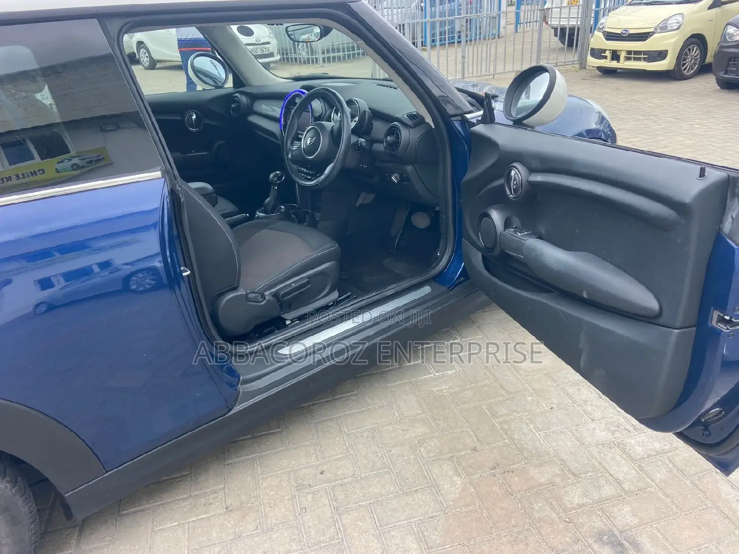 Mini Cooper 2015 Blue