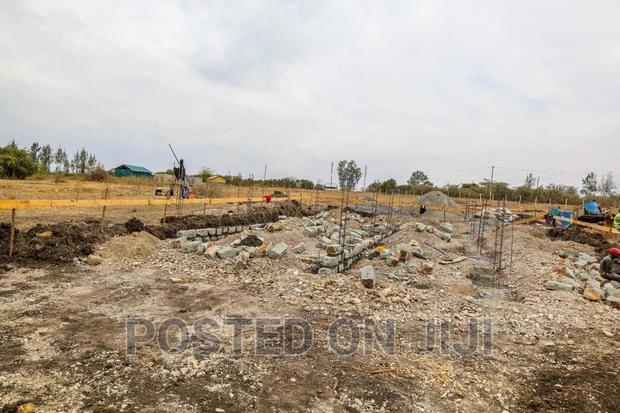 Plots on Offer in Kamulu - main view