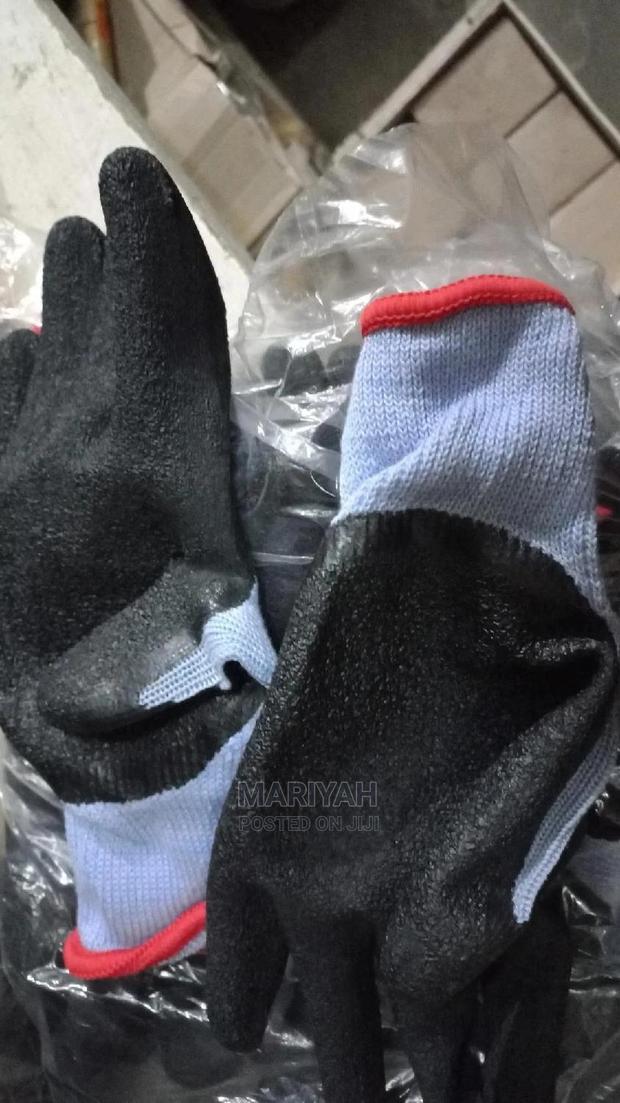 Diamond Grip Gloves - thumbnail 2