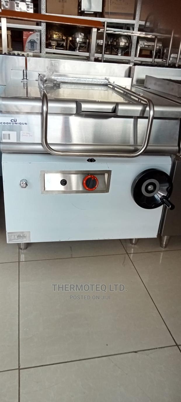 Gas Tilting Bratt Pan/Frying Pan - thumbnail 2