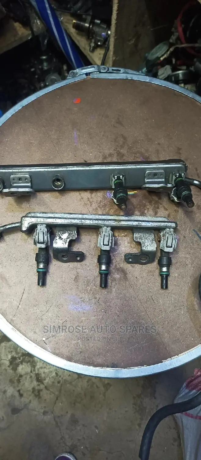 Nissan Tiida Nozzles Available.