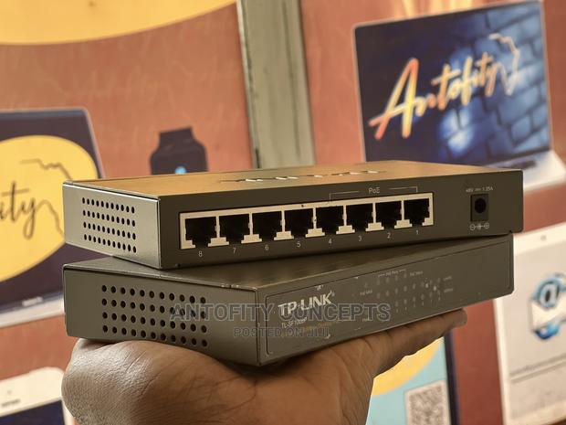 Tp-Link 8port (Half) POE Switch - thumbnail 4