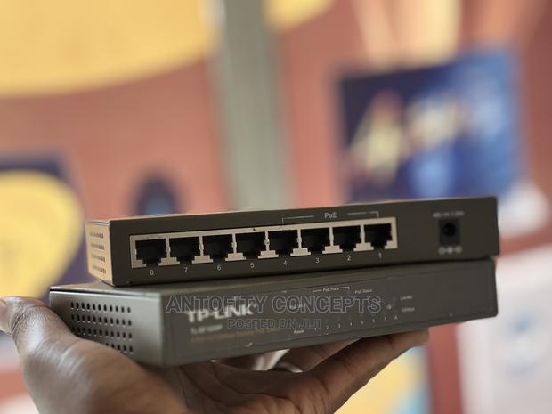 Tp-Link 8port (Half) POE Switch - thumbnail 3