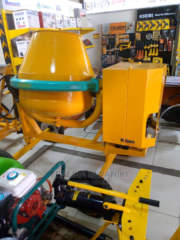 Rhino Concrete Mixer