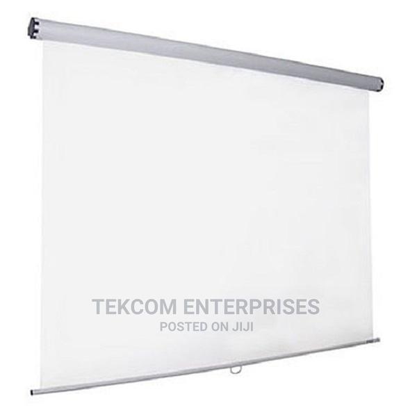 Manual Projector Screen 200 by 200 - thumbnail 3