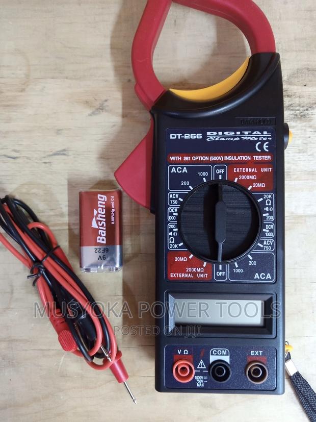 DT266 Handheld Digital Clamp Meter - main view