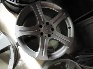Size 18 Original Mercedes Benz Sport Rims Set