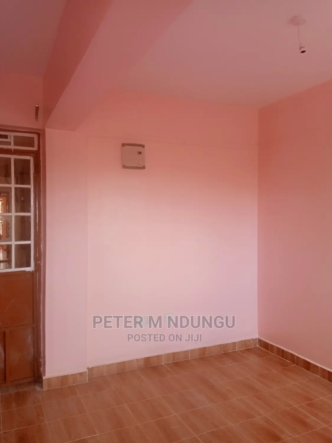 One Bedrooms to Let