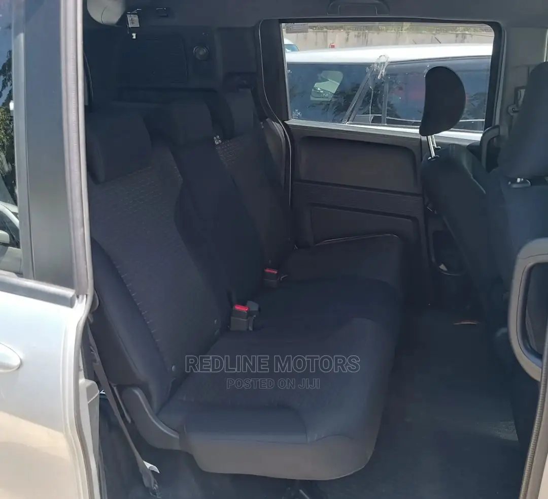 Honda Freed 2016 Silver