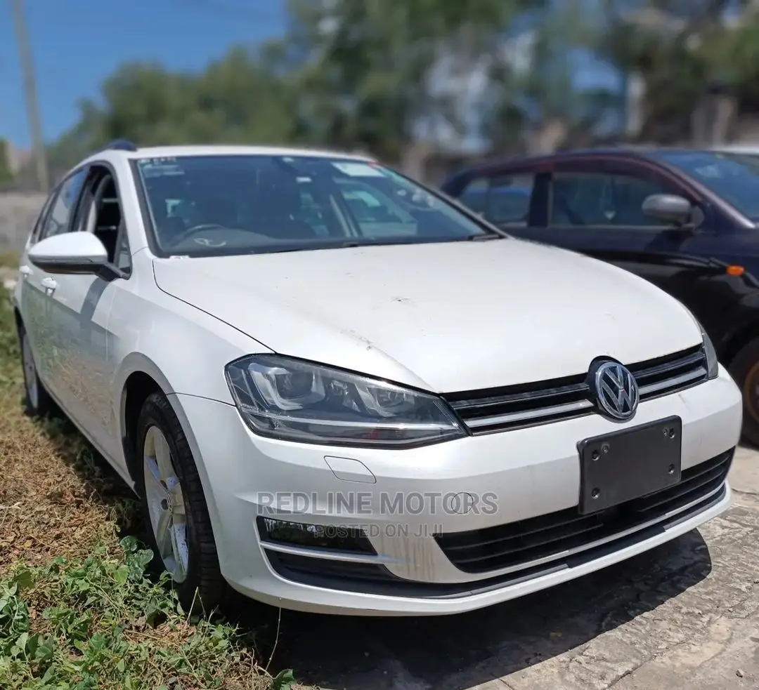 Volkswagen Golf 2016 Pearl