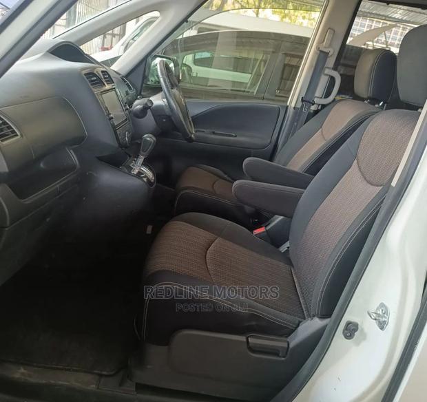 Nissan Serena 2016 White - thumbnail 6