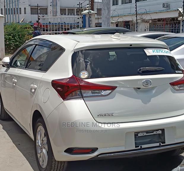Toyota Auris 2016 Pearl - thumbnail 8