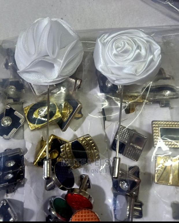 White,Blue,Yellow Purple Lapel Pins - thumbnail 2