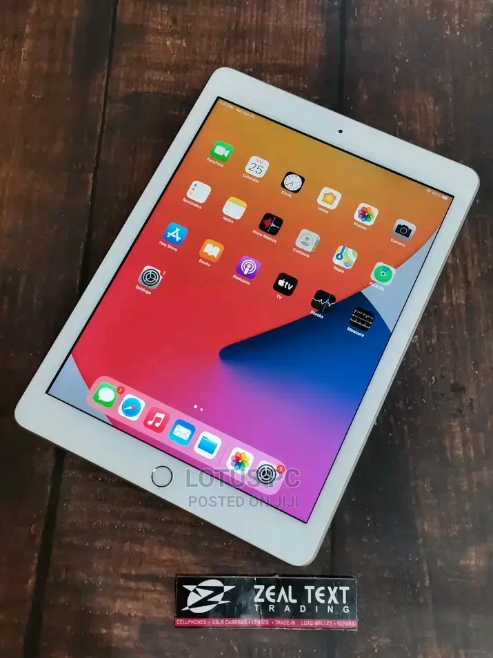 Apple iPad Pro 12.9 (2015) 32 GB Silver