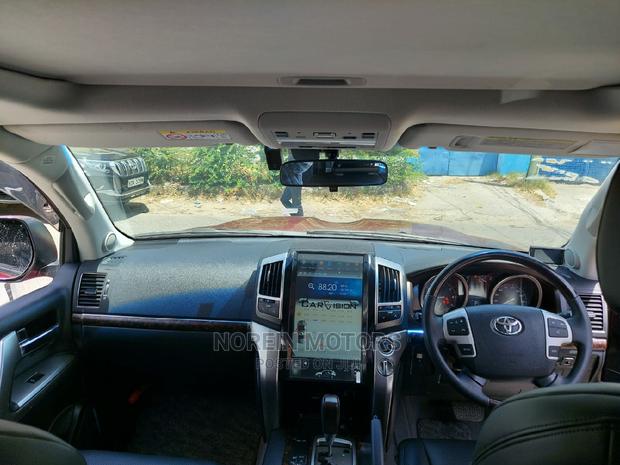 Toyota Land Cruiser 2016 Red - thumbnail 3