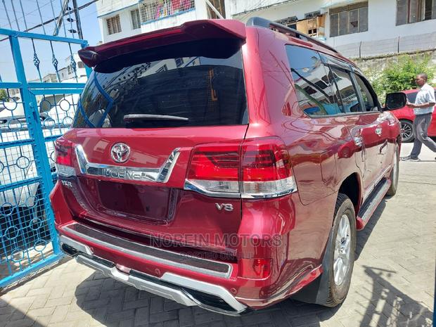 Toyota Land Cruiser 2016 Red - thumbnail 12