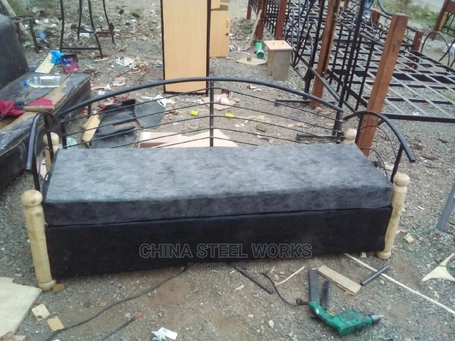 Metalic Sofa