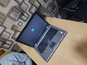 Laptop Toshiba dynaEdge DC-100 2GB Intel Core 2 Duo HDD 160GB