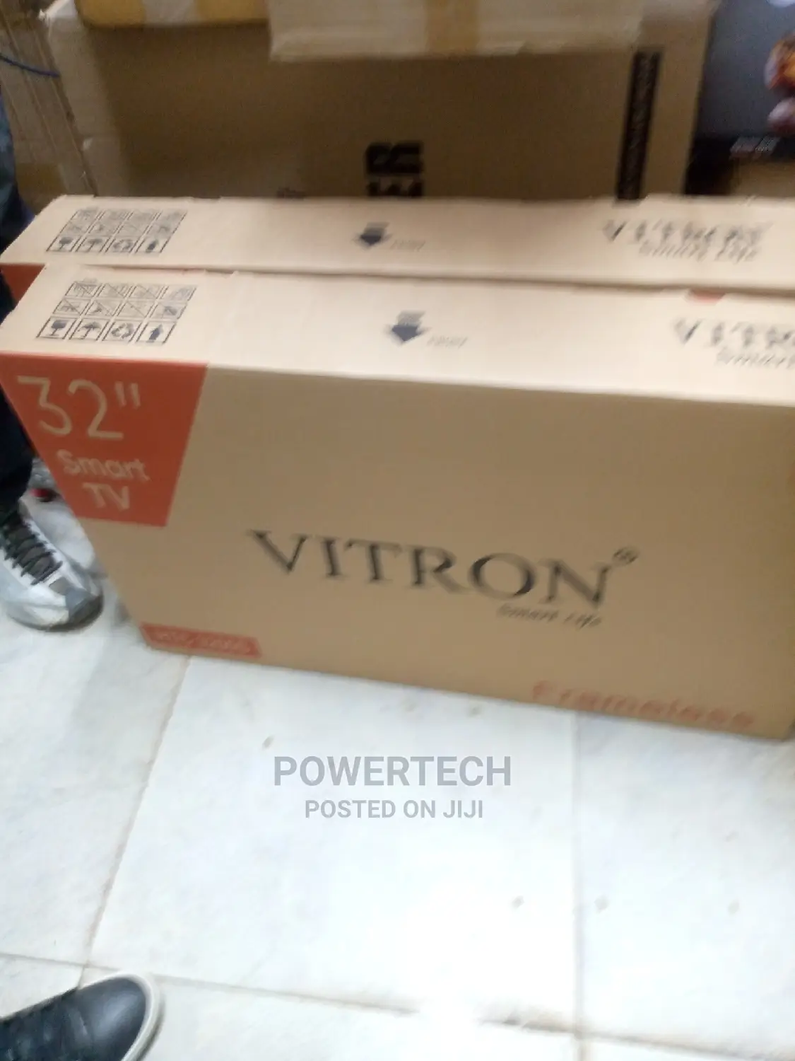 Vitron 32inches Smart Tv