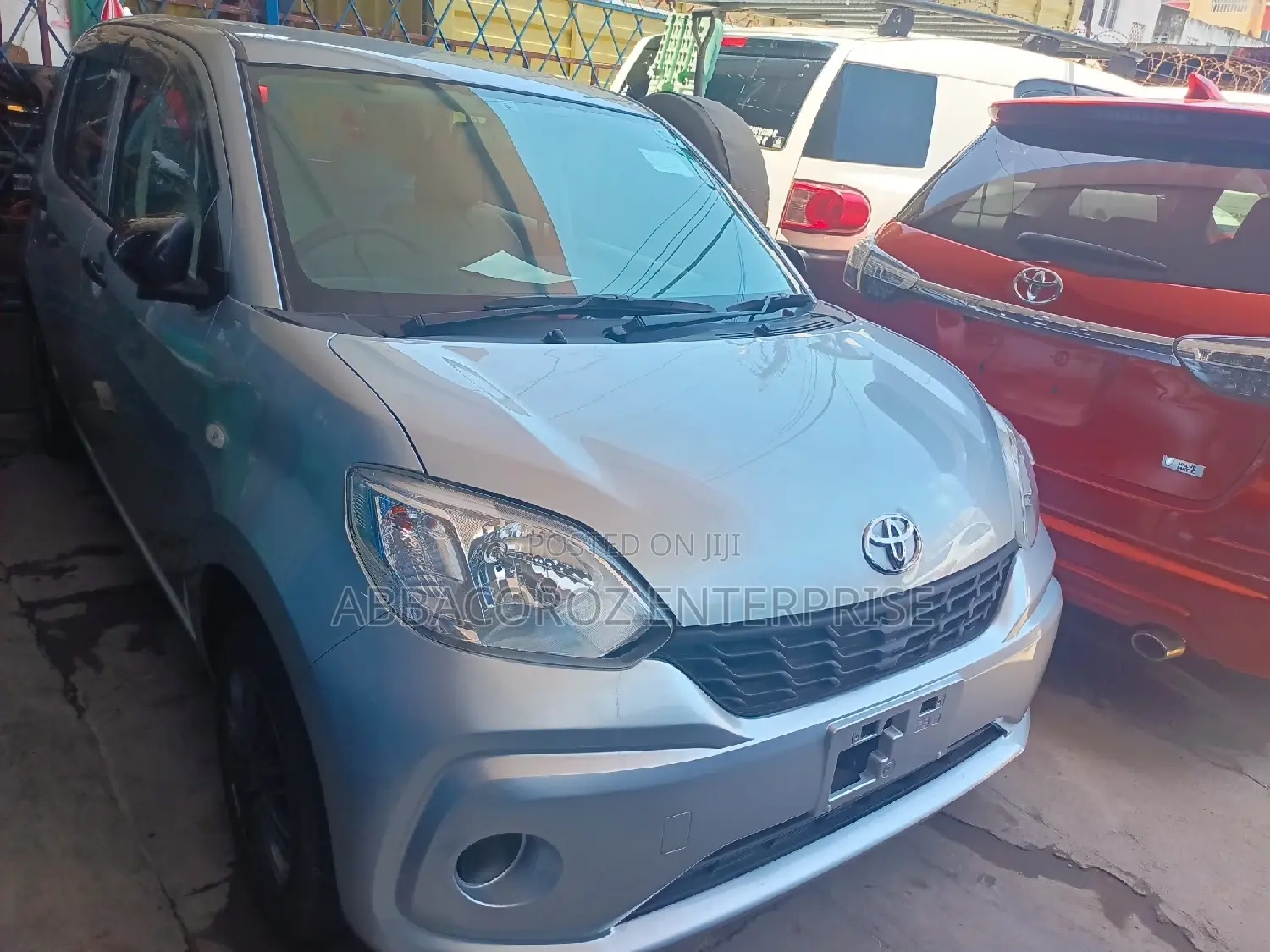 Toyota Passo 1.0 AWD 2016 Silver