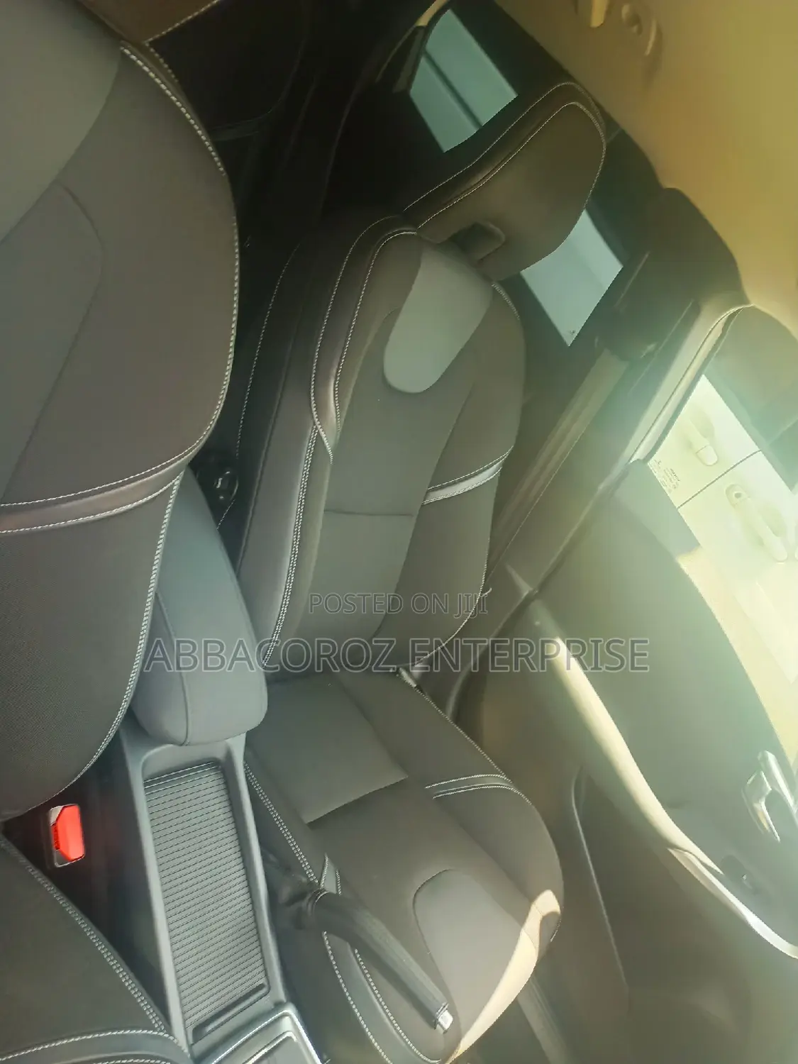Volvo V40 T5 Premier AWD 2015 White