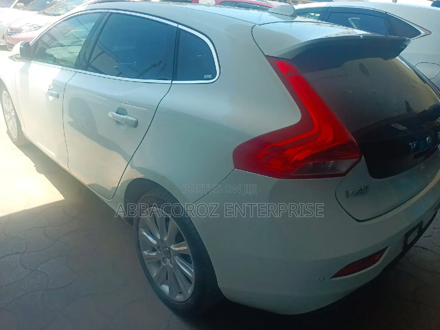 Volvo V40 T5 Premier AWD 2015 White