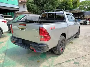 Toyota Hilux 2016 Silver