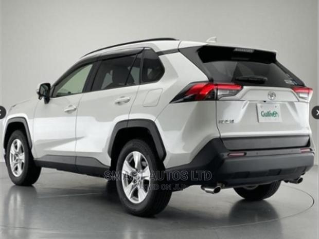 Toyota RAV4 2020 Pearl - thumbnail 2