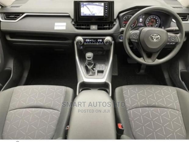 Toyota RAV4 2020 Pearl - thumbnail 3