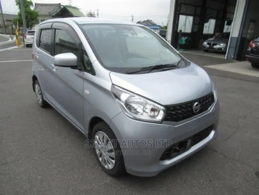 Nissan Dayz 2015 Silver