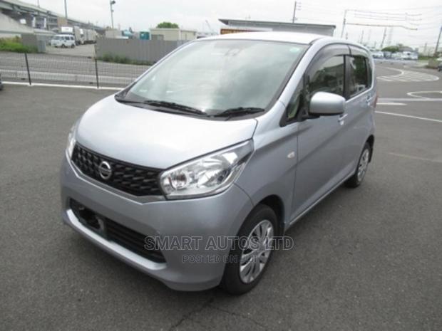Nissan Dayz 2015 Silver - thumbnail 4