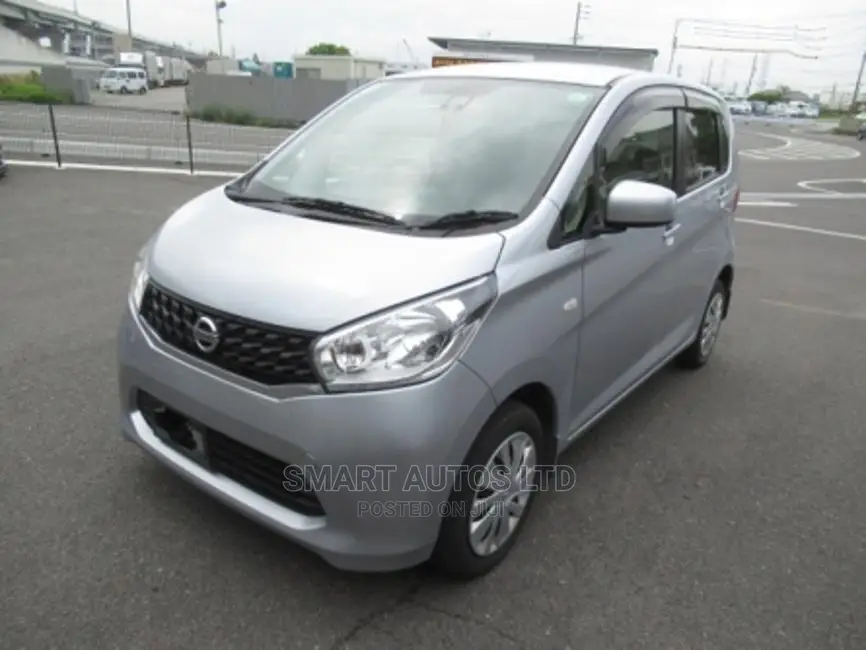 Nissan Dayz 2015 Silver