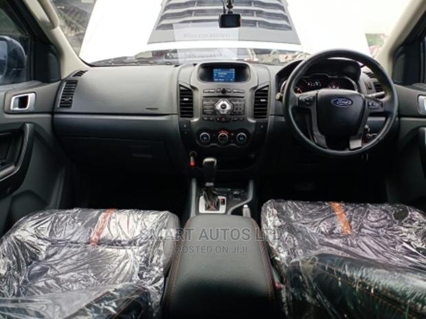 Ford Ranger 2015 Silver - thumbnail 14