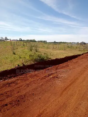 1/4 Plot Marura With Title Less Than 500metres From Tarmac
