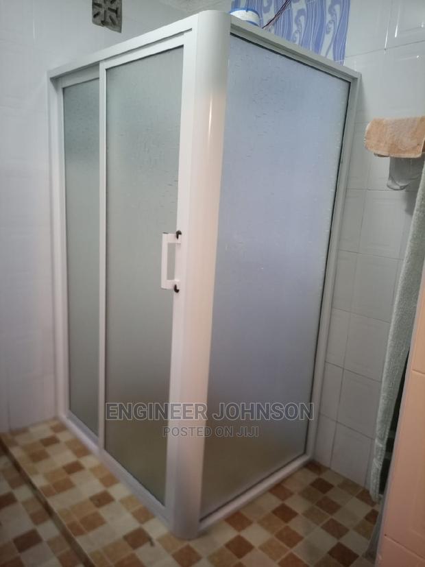 Sliding Bathroom Cubicle - main view