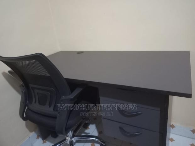 1.2 Mtrs Office Desk Plus Low Back Recliner Mesh Chair