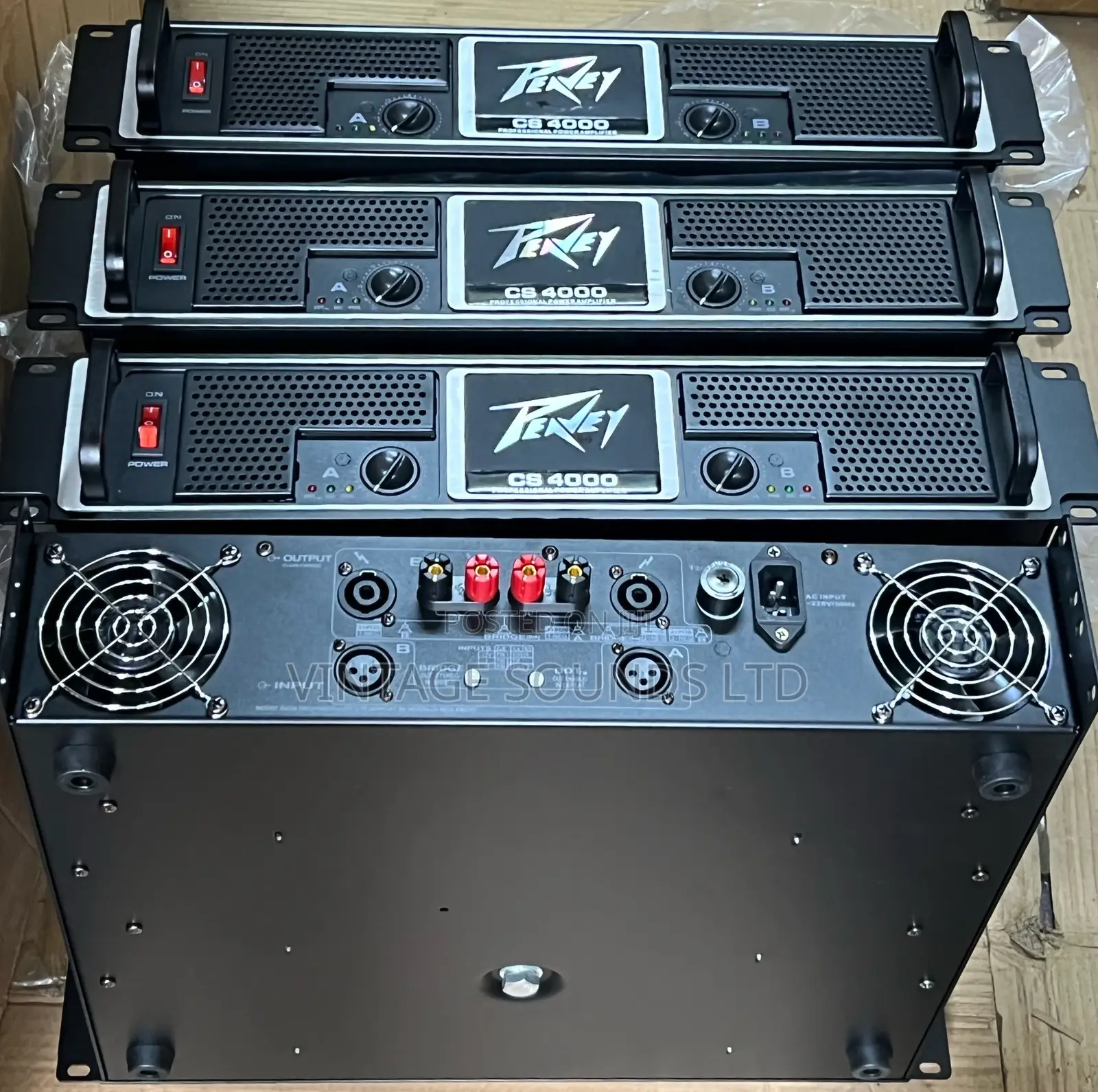 Peavey Cs4000 , 4000watts Power Amplifier