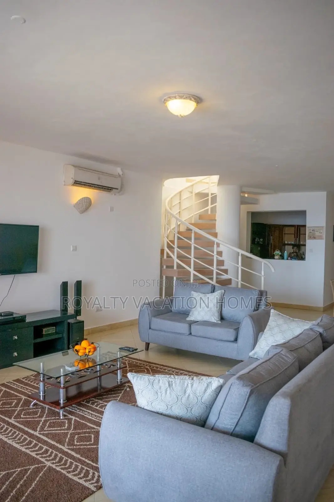 2 Bedroom Beachfront Airbnb Apartment in Mombasa