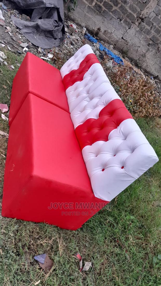 Couch Seat - main view