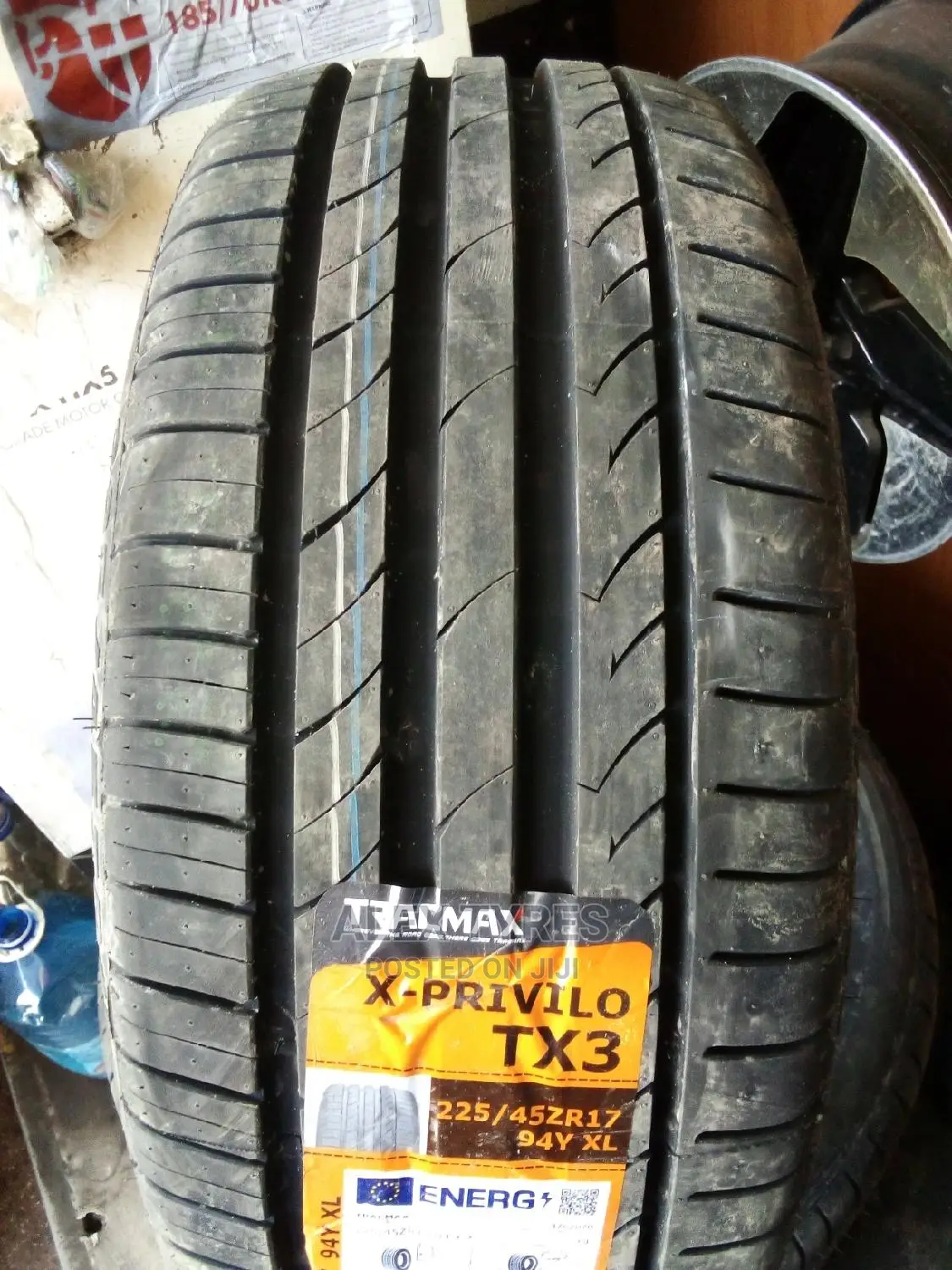 225/45zr17 Tracmax Tyres Made in China