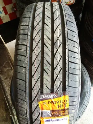 235/70r16 Tracmax Tyres Made in China