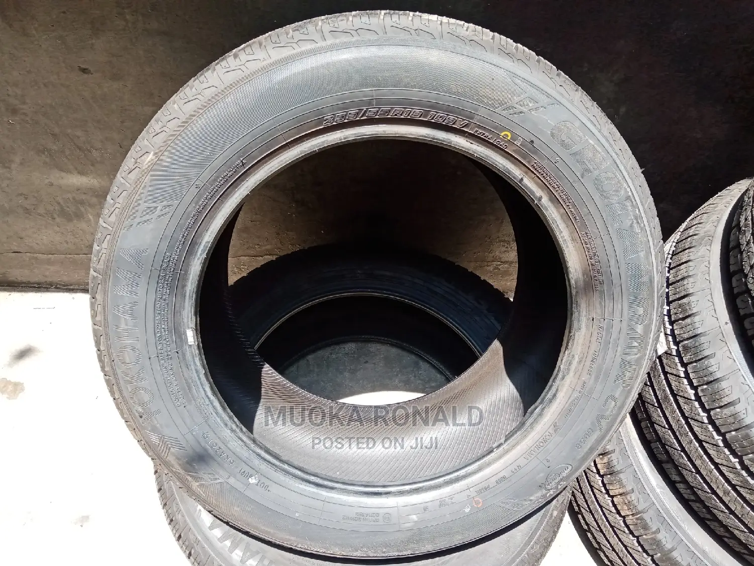 255/55r18 Yokohama Tyre