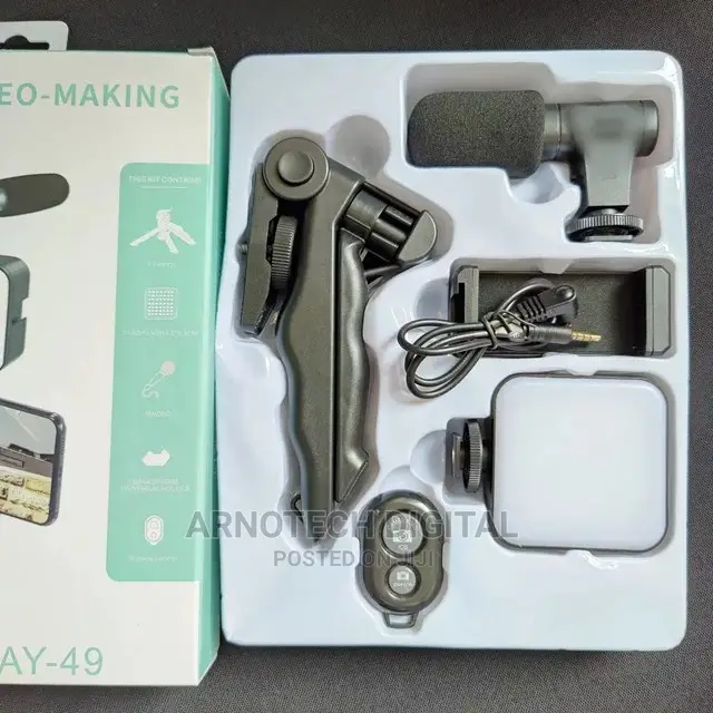 Vlogging Kit With Microphone Light