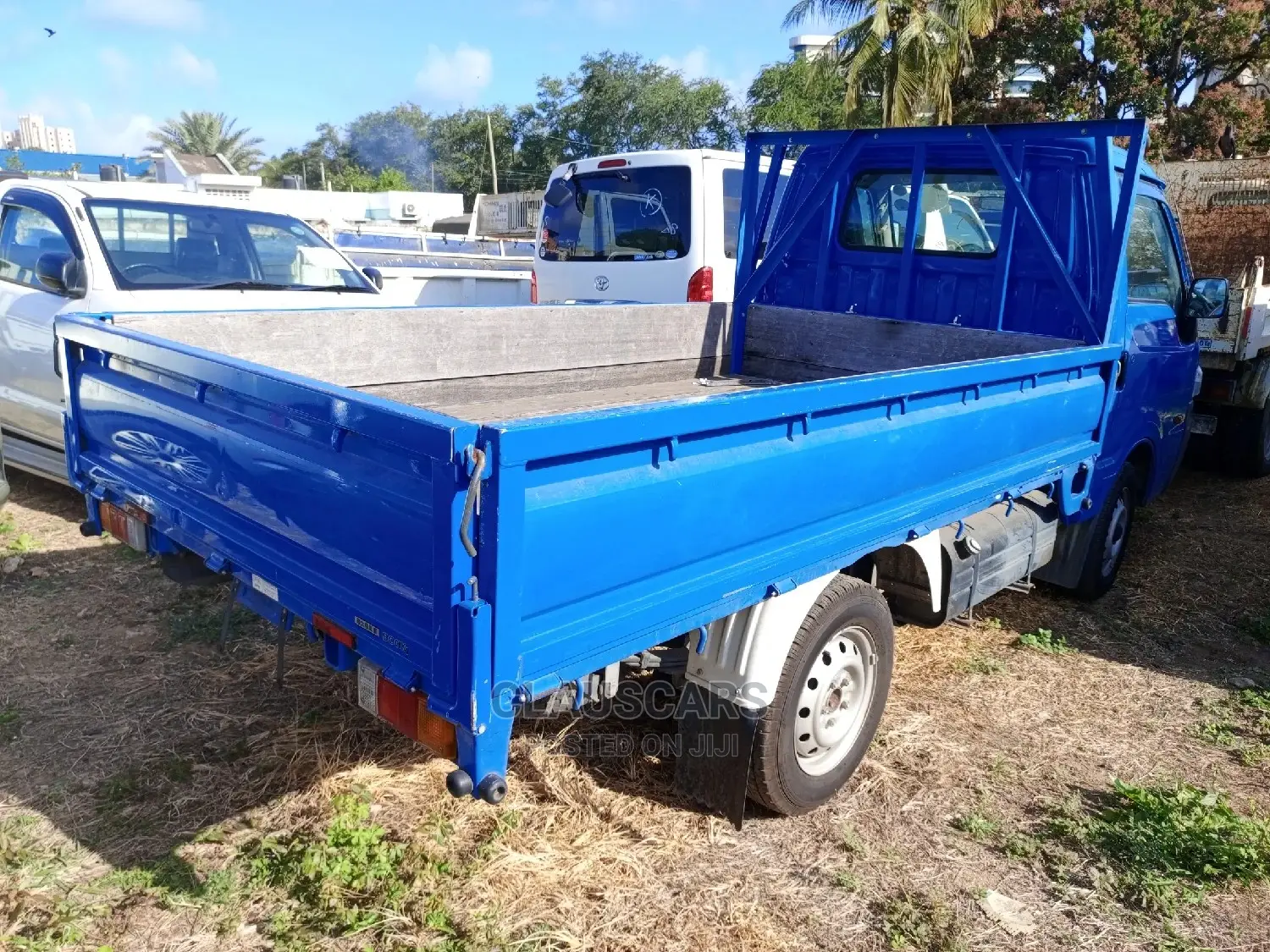 Nissan Vannete Pick Up