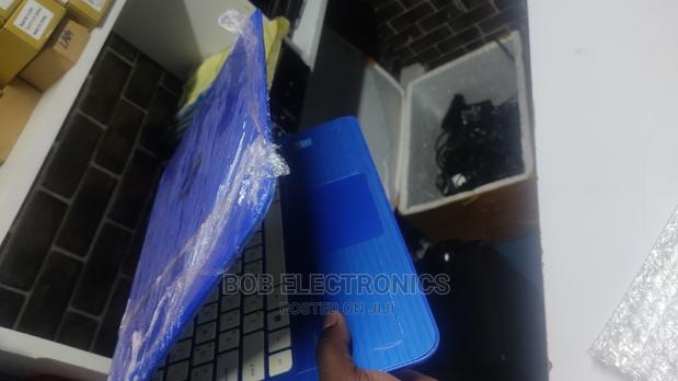 Laptop HP Stream 14 4GB Intel Celeron SSD 32GB - thumbnail 2