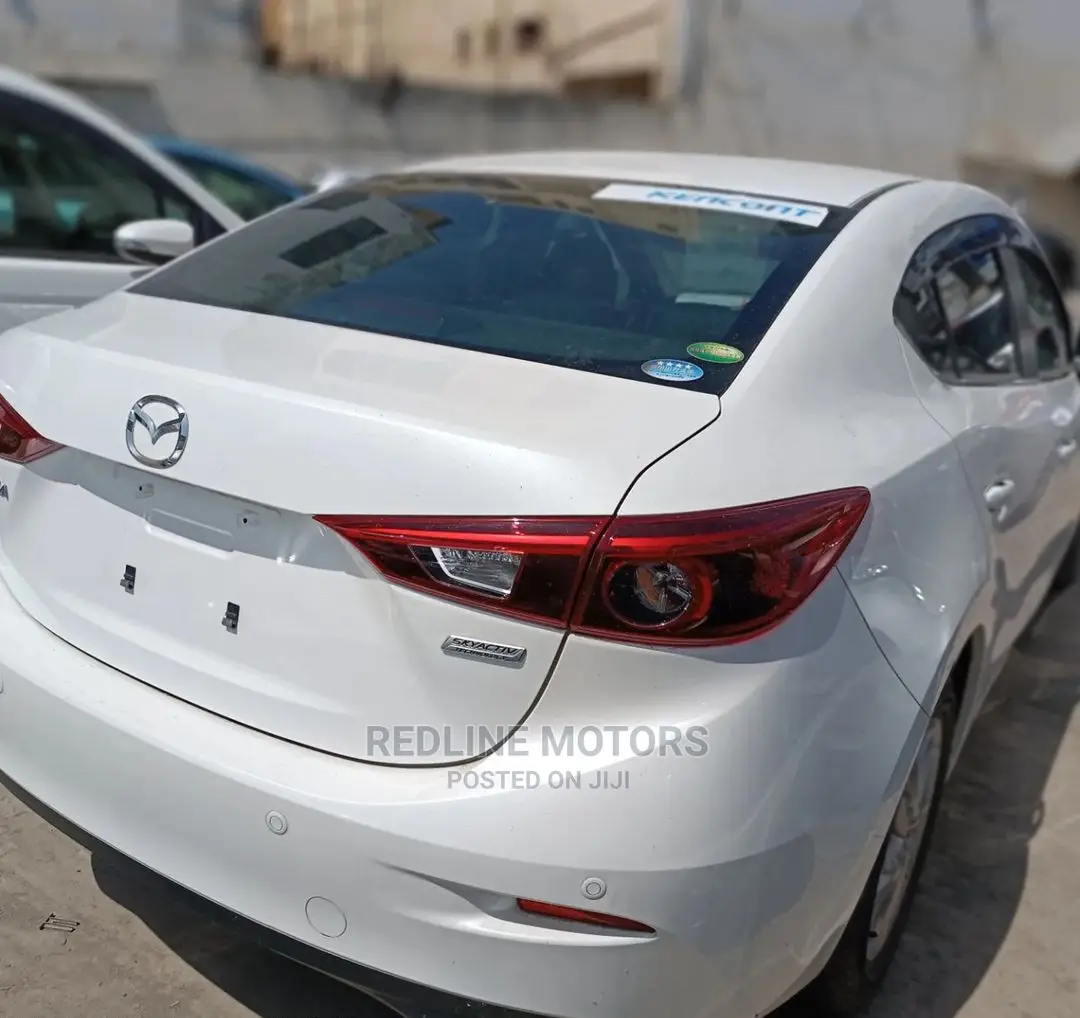 Mazda Axela 2016 White