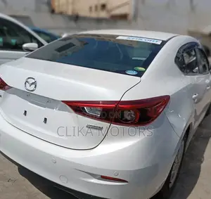 Mazda Axela 2016 White